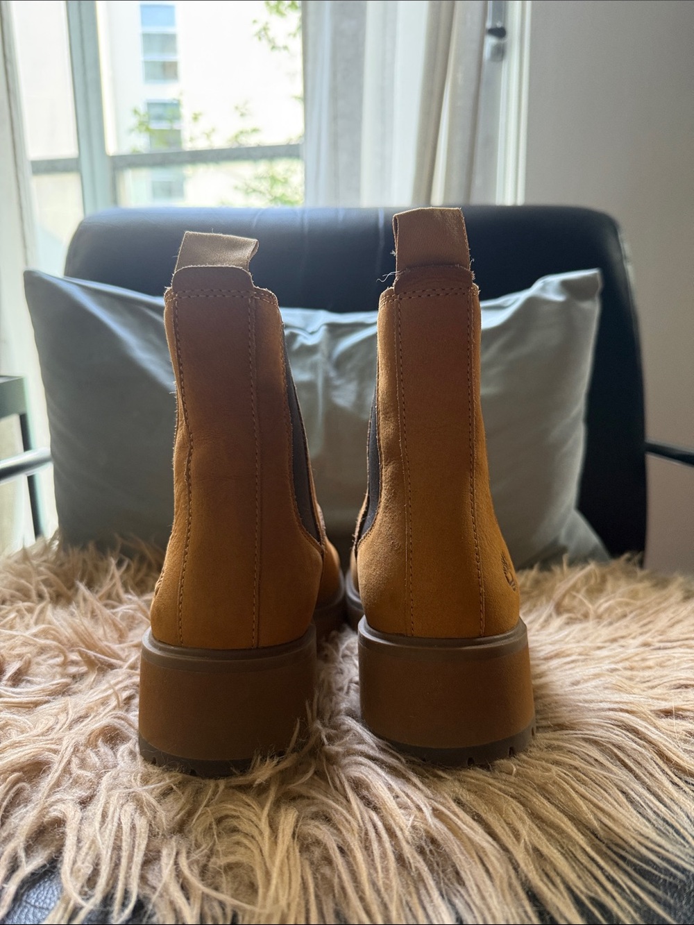 Timberland Tan Chelsea Lug Boots - Picture 4 of 5